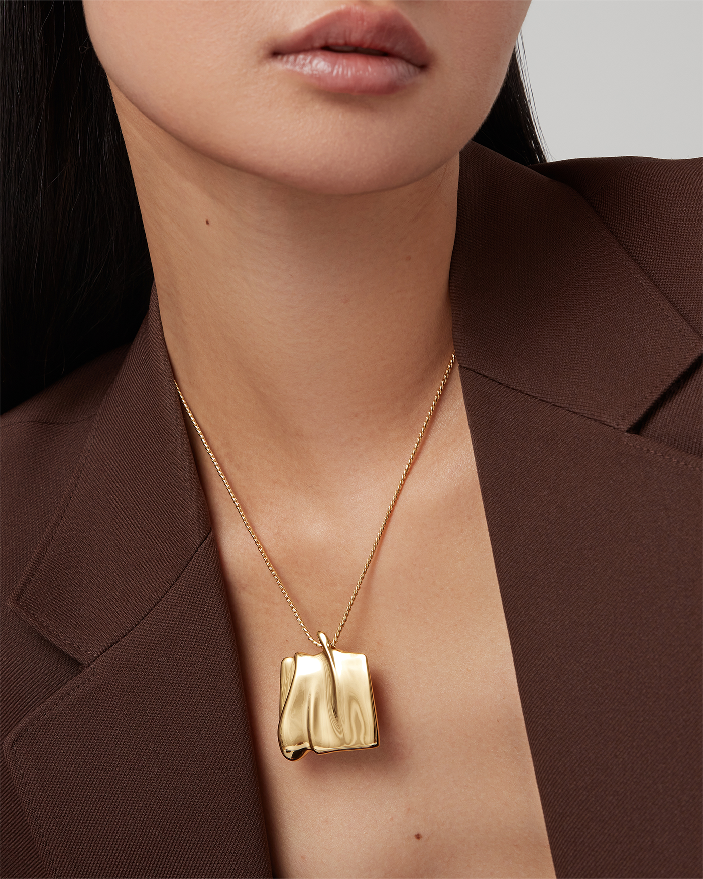 Large Sundra Pendant Necklace
