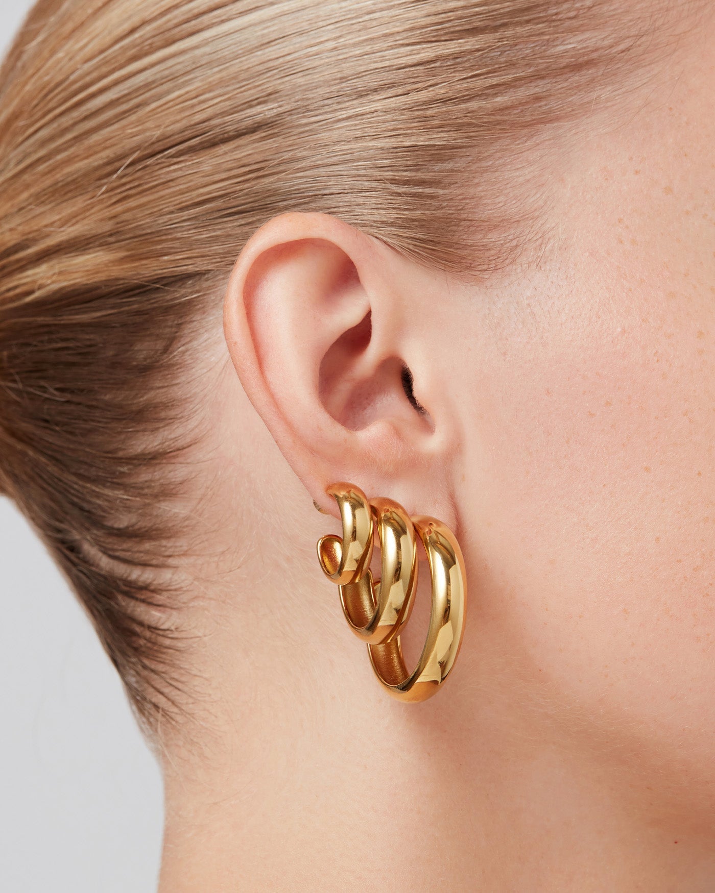 Jenny Bird Canada Small Waterproof Gold Staple Hoops for Women