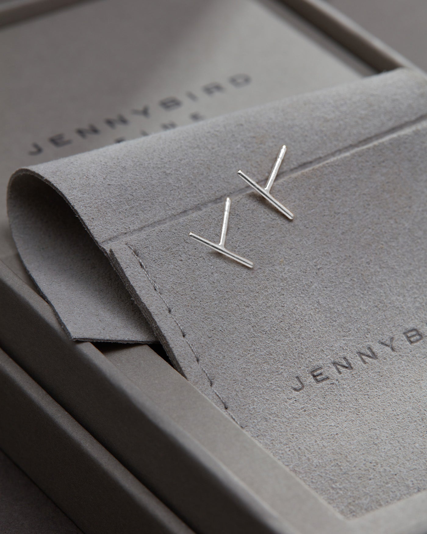 Jenny Bird Canada 14 Karat White Gold Bar Stud Earrings for Women