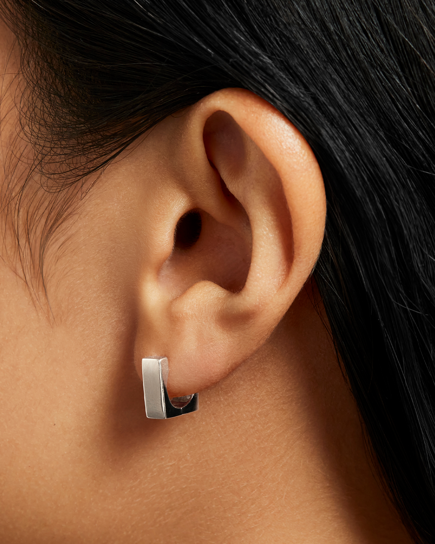 14K White Gold Square Huggie Earrings