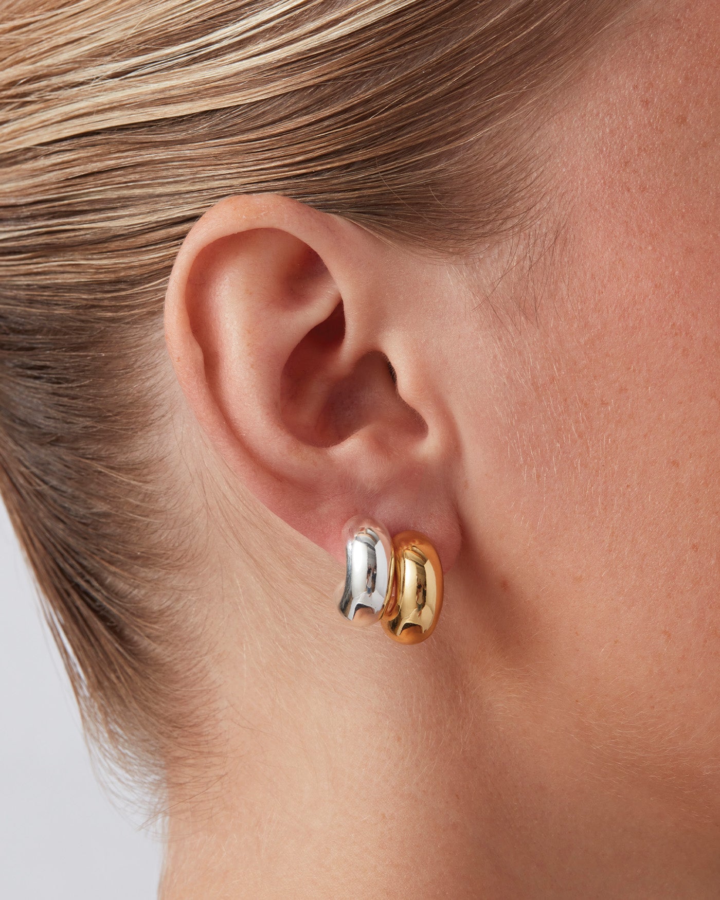Jenny Bird Canada Tome Small Gold Hoop Earrings for Women