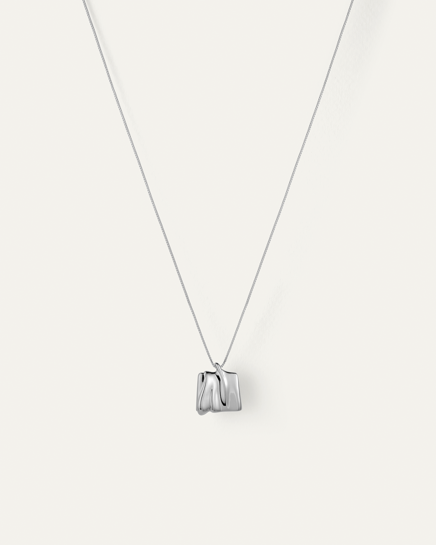 Small Sundra Pendant Necklace