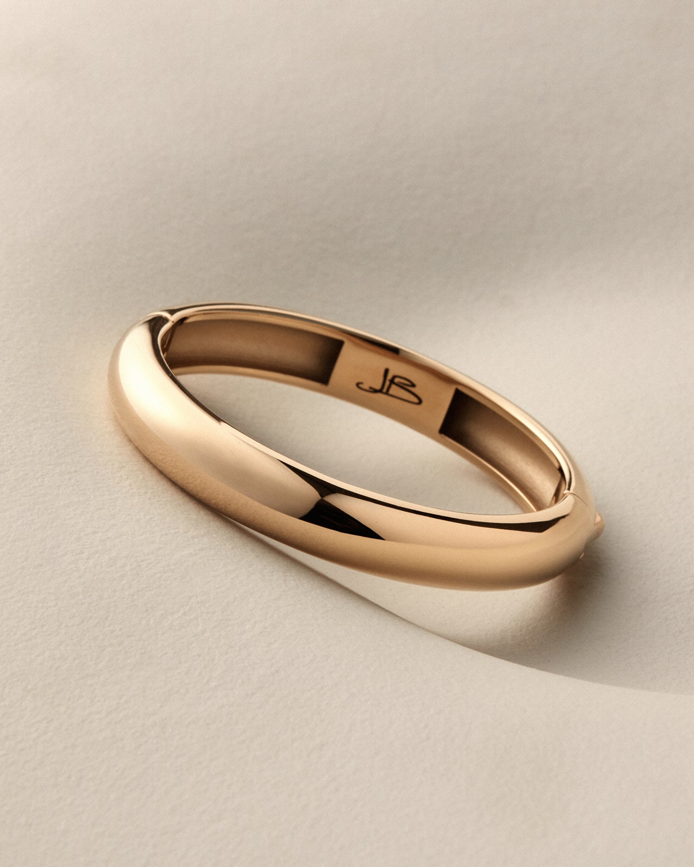 Gia Mega | Thick Gold Bangle Bracelet | JENNY BIRD Canada