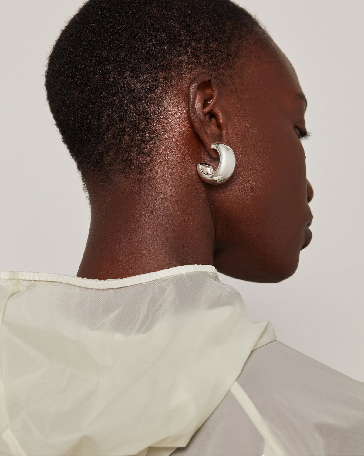 Gia Hoop Earrings
