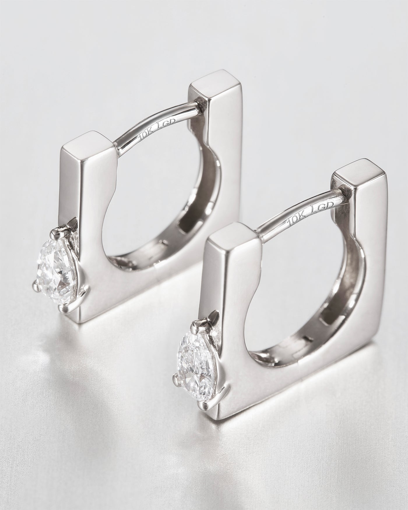 10K White Gold Lab Grown Diamond Huggie Earrings - 0.20 CTW